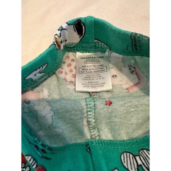 Peanuts 12 months Christmas pjs set Charlie Brown - Picture 4 of 4